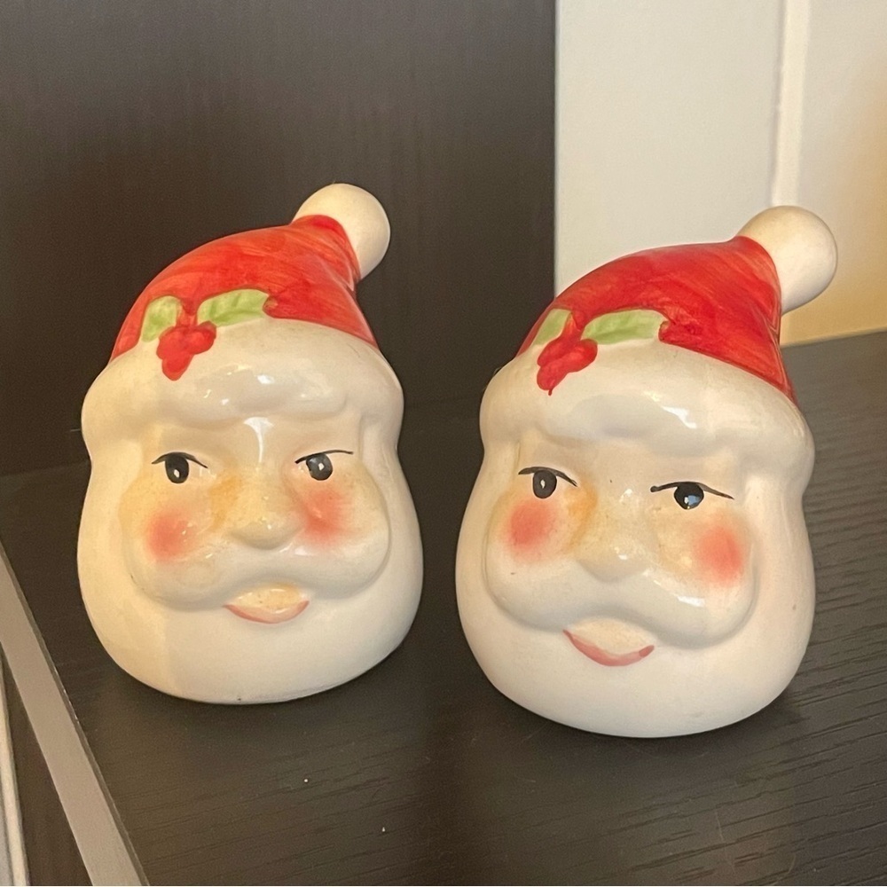 LAST CHANCE Set of 2 Santa Claus Toothpick Holders Christmas Party Decor Holiday - Picture 9 of 9